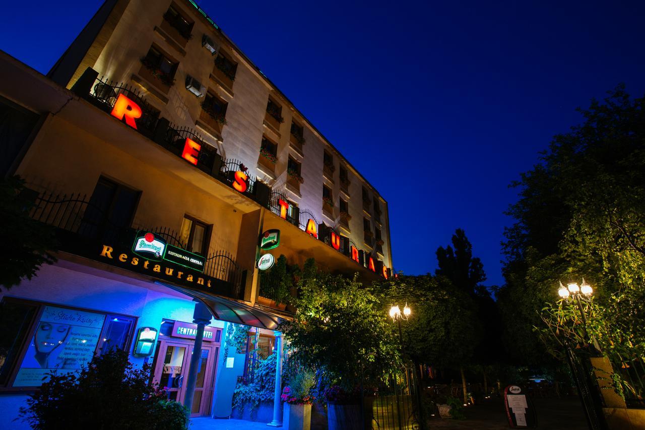 Hotel Central Sala Exterior photo